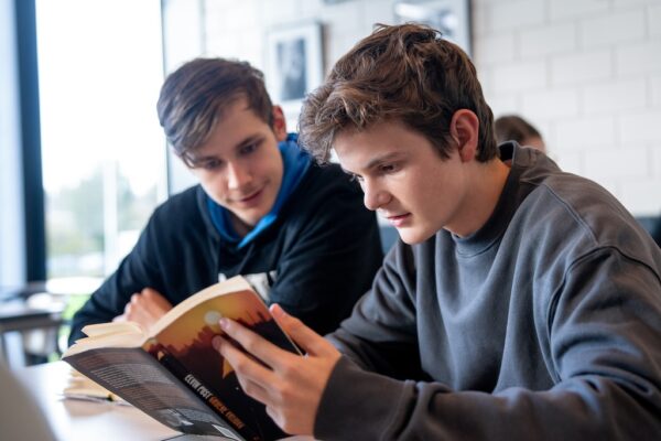Pak het lezen in de klas zo weer op na de vakantie